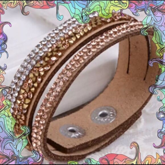 Sparkling Rhinestones Beige Wrap Button Bracelet - Picture 1 of 7